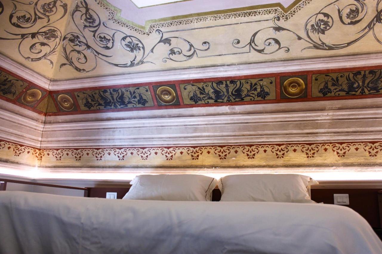 Palazzo Sul Corso-Charming Appartaments Brindisi Kültér fotó