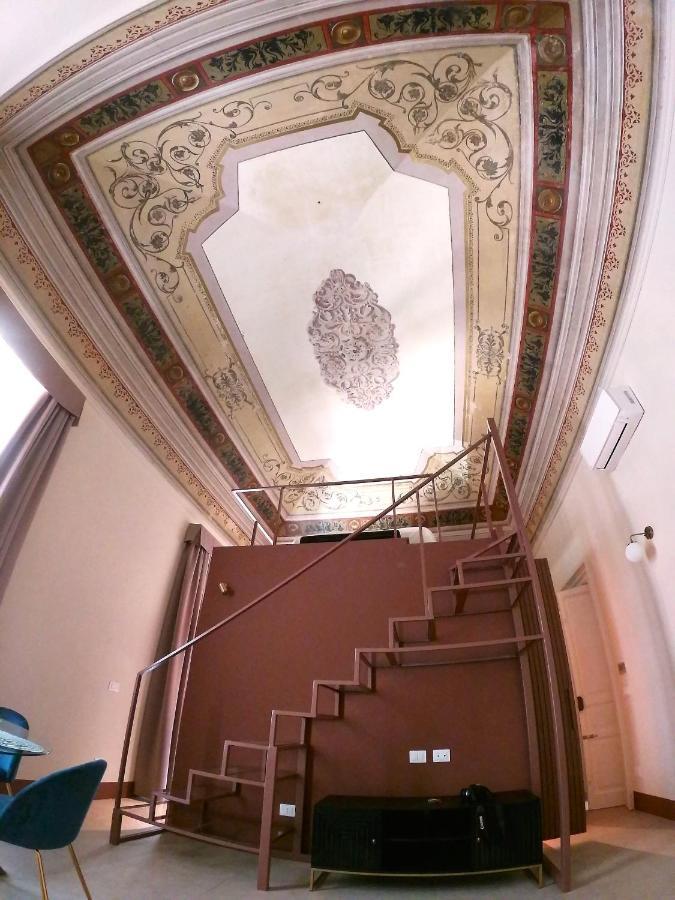 Palazzo Sul Corso-Charming Appartaments Brindisi Kültér fotó