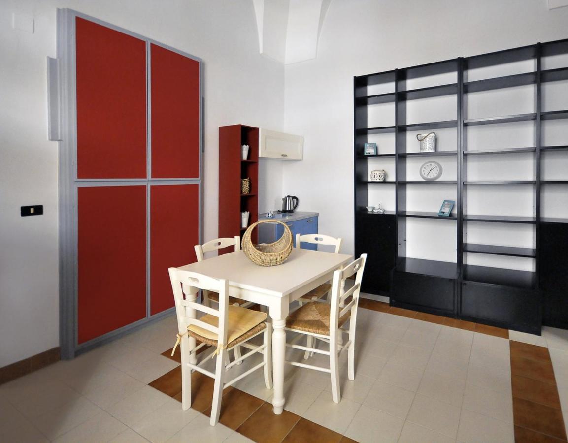 Palazzo Sul Corso-Charming Appartaments Brindisi Kültér fotó